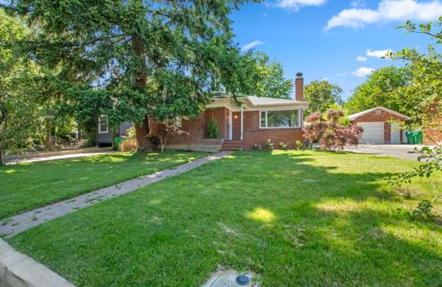 Old Southwest 2 bed / 1 bath / 1 car garage REMODELED & Move In Ready photos photos