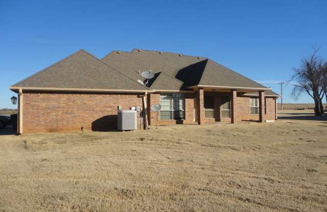 Gorgeous 4 bedroom home in Elgin Area Gallery 3