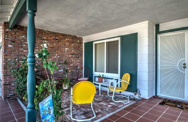 27630 Medford Way Gallery 3