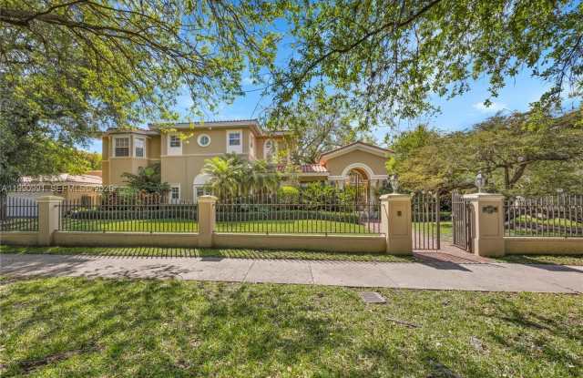 6200 Granada Blvd photos photos