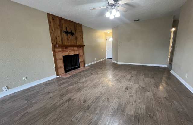 5710 COLDSPRINGS DR Gallery 3