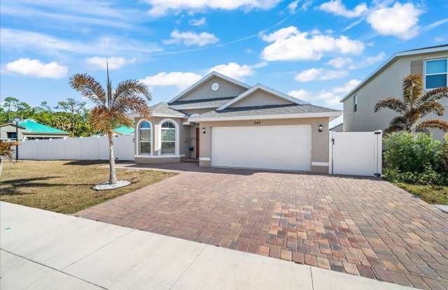 340 PALM BREEZES Drive photos photos 340 PALM BREEZES Drive photos photos