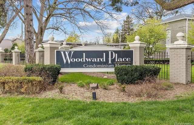 1113 N OLD WOODWARD AVE UNIT 37 photos photos