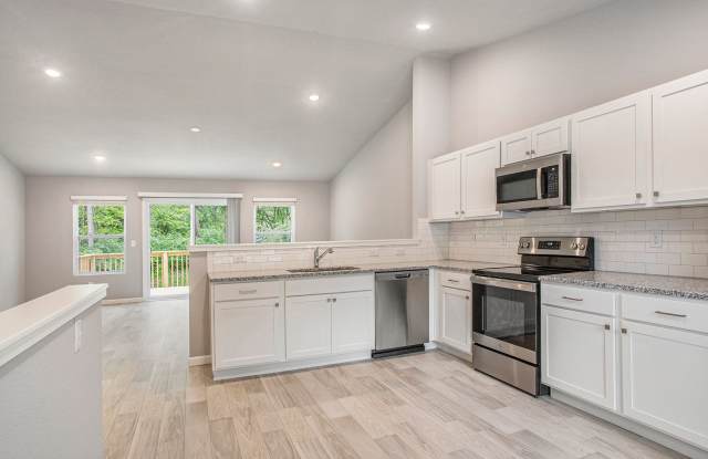 Move In Special: Get August & September Rent FREE! Move in by August 21st to receive FREE rent for both August and September. Take advantage of this limited-time offer!! Gallery 4