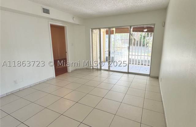 9500 SW 140th Ct Gallery 4