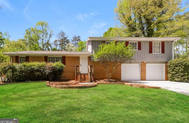 2255 Kings Forest Drive SE photos photos