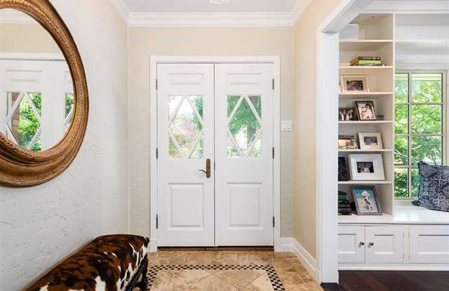 5314 Wenonah Drive Gallery 2