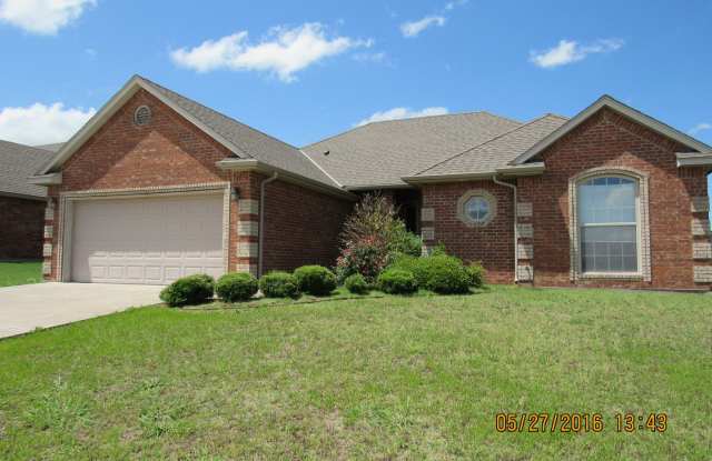 Pet Negotiable with home owner approval - 5301 Southwest Ashbrook Avenue, Lawton, OK 73505 Pet Negotiable with home owner approval - 5301 Southwest Ashbrook Avenue, Lawton, OK 73505