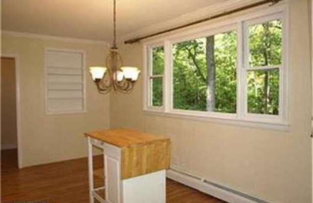 870 ALLENTOWN ROAD Gallery 4