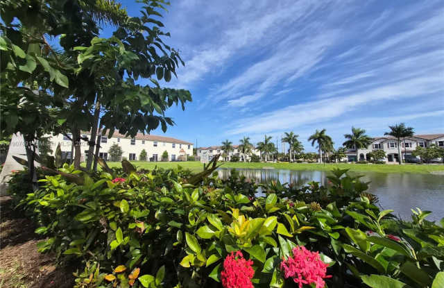 2741 NW 55th Way photos photos