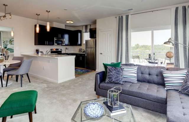 Groveton Green Apartments Gallery 2
