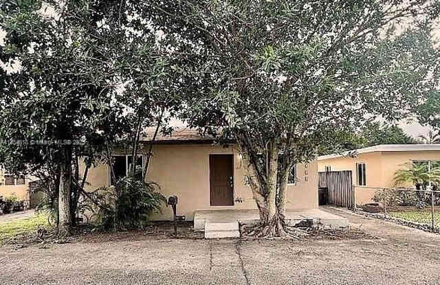 2644 Hayes St photos photos