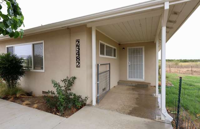 Charming Country Home with Modern Updates and Timeless Character - 23482 County Road 89, Yolo County, CA 95694