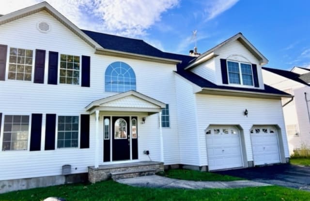 109 Jordan Rd - 109 Jordan Road, Colonia, NJ 07067