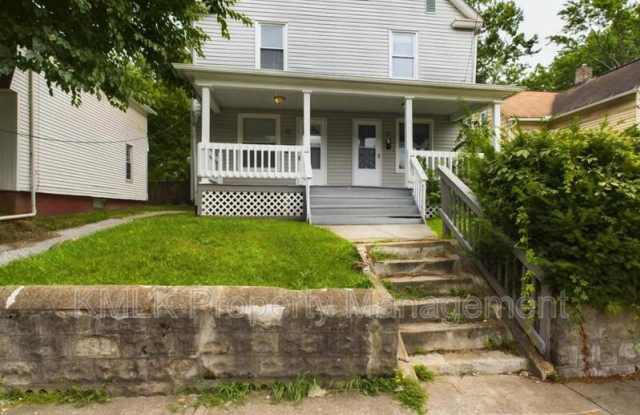 693 Kling St - 693 Kling Street, Akron, OH 44311