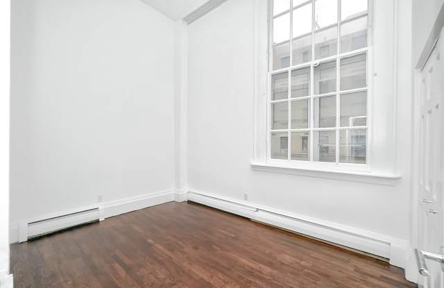 327 Saint Nicholas Avenue Gallery 2