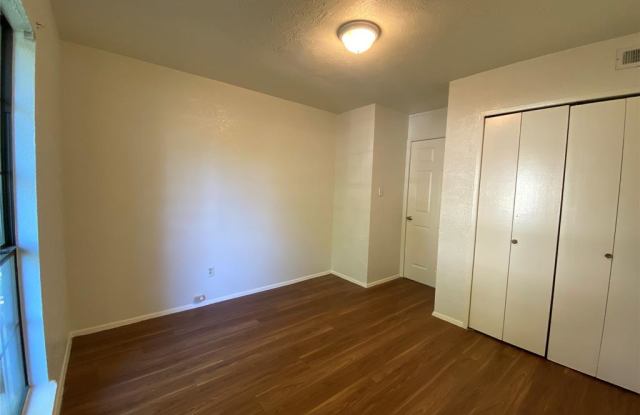 5623 Woodbend Drive Gallery 3