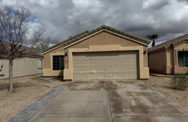 Beautiful 3 bedroom home in East Mesa for Rent - 11106 East Arbor Avenue, Mesa, AZ 85208