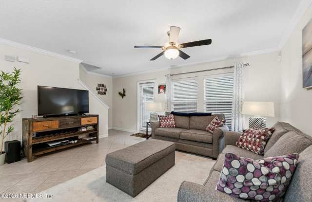 3 bedroom/ 2.5 bath townhome in St Johns! Gallery 3