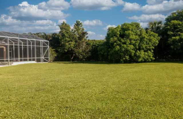 8480 MAN O WAR Rd. Gallery 4