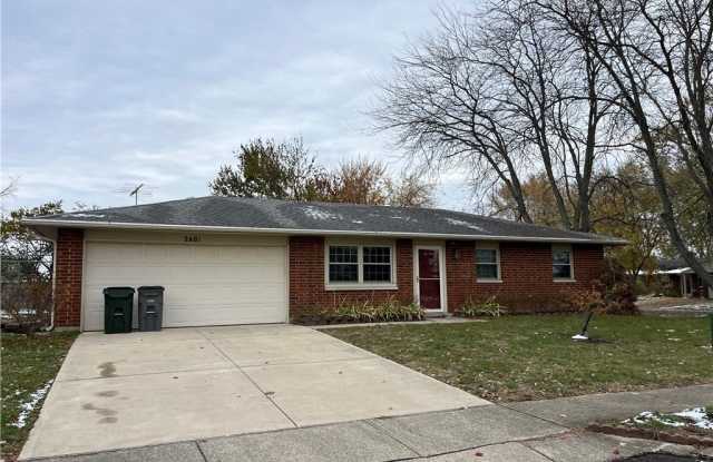 2401 Highland Court - 2401 Highland Court, Troy, OH 45373