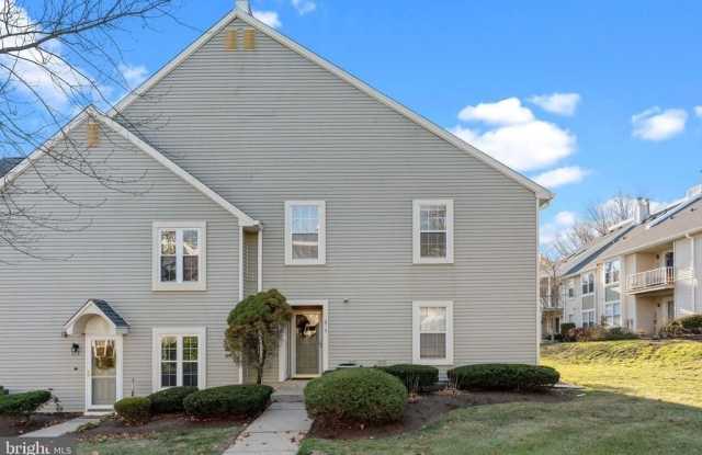 616 SOCIETY PLACE photos photos