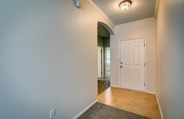 7009 Lindentree Lane Gallery 4