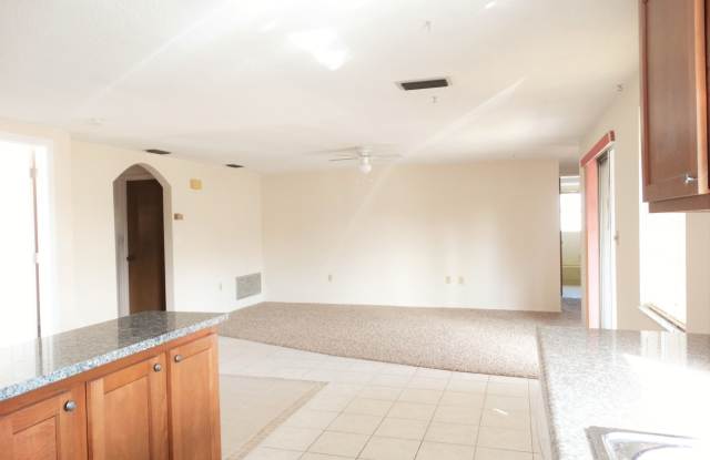 7020 Ingleside Dr Gallery 4