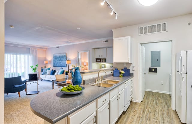 Eastland Trails Apartments photos photos