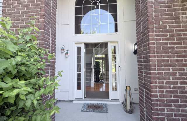 14010 Avalon E Drive Gallery 2
