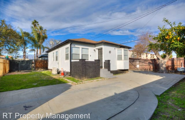 560 N East End - 560 North East End Avenue, Pomona, CA 91767