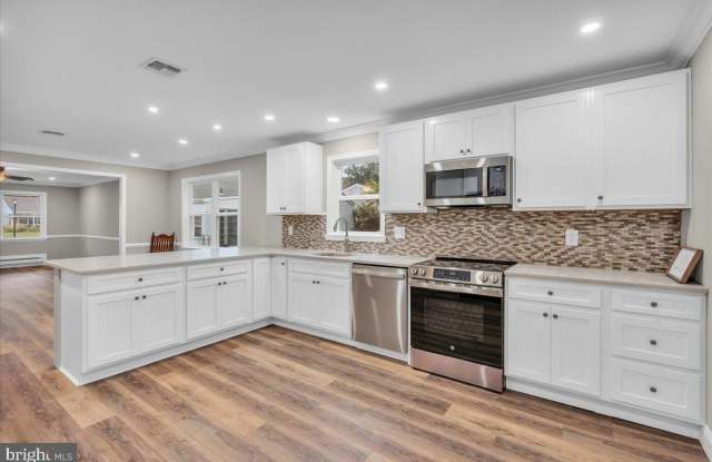 39 CHELSEA PLACE photos photos