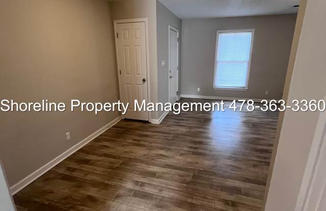 1861 North Ridge Drive - B Gallery 2