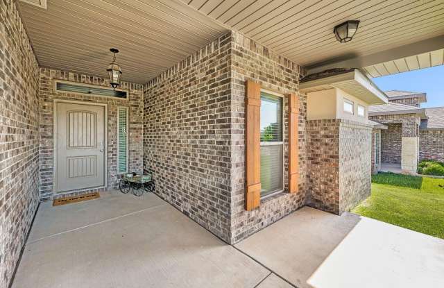8906 WITMER Court Gallery 3