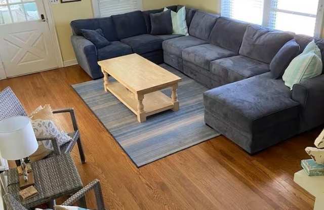 16 N Bayview Avenue Gallery 2