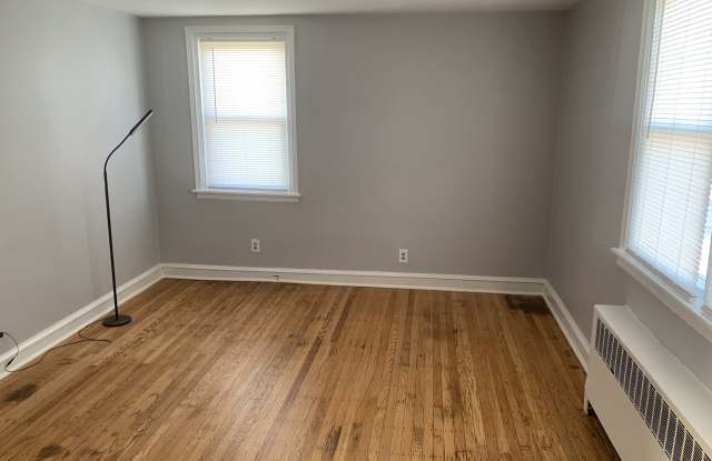 2800 Devereaux Avenue Gallery 4