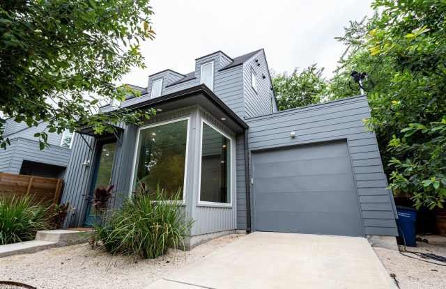 510 El Paso St B - 510 El Paso St, Austin, TX 78704