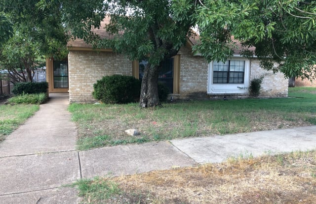 418 Pogue Street - 418 Pogue Street, Cedar Hill, TX 75104