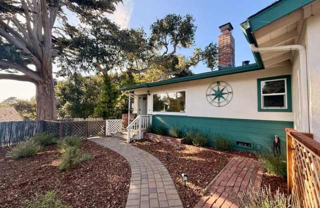 922 Maple Street photos photos
