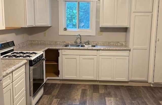 2 bedroom duplex mohawk school! Gallery 3