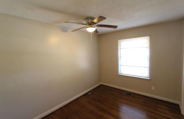 New On The Market with Fresh Updates!! photos photos