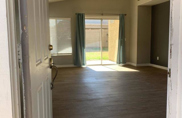 757 E CANTEBRIA Drive - 757 East Cantebria Drive, Gilbert, AZ 85296