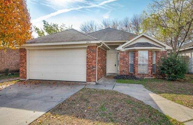 2413 Camden Street - 2413 Camden Street, Fort Worth, TX 76133