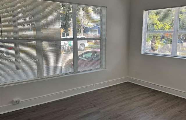 1552 SW 2nd St photos photos 1552 SW 2nd St photos photos