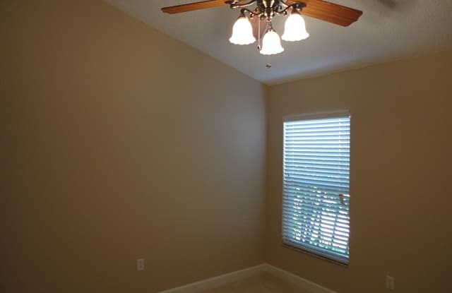 19403 Melody Fair Pl Gallery 4