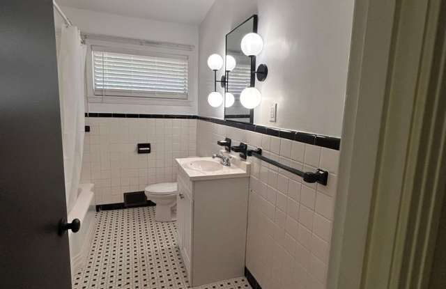 271 Lake Side photos photos