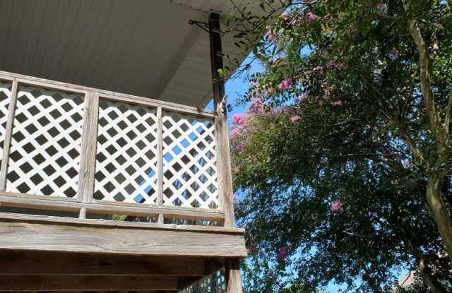 2 Bedroom, 1 Bath Condo in Virginia Beach photos photos