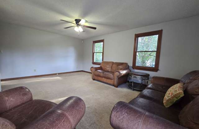 3 Bed, 2 Bath Ranch, Less Than 20 Minutes to Virginia/NC Line Gallery 3