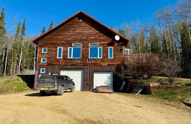 Charming 2-Bedroom Home with Loft on Moose Mountain – Pet Friendly  Surrounded by Nature photos photos