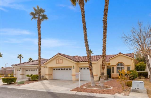 Modern Single Story 3 Bedroom Home in Summerlin with a Pool! photos photos